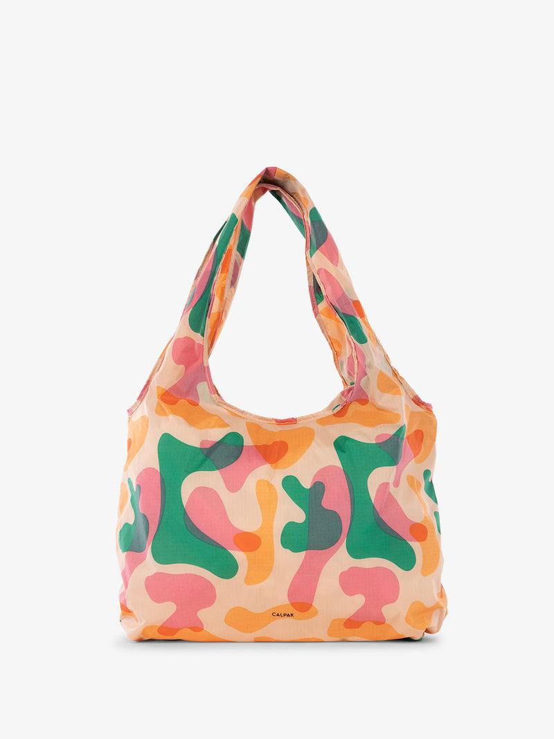 CALPAK Compakt tote bag in modern abstract