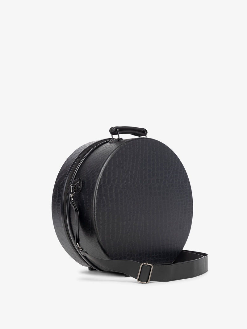 side view of Trnk medium black hat box