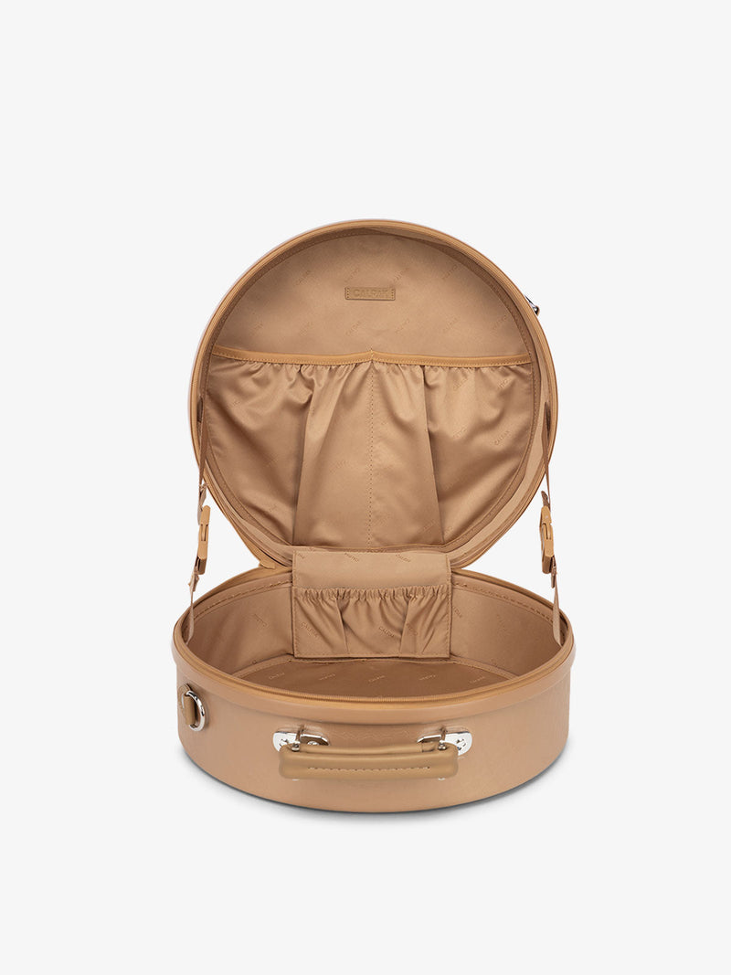 interior of beige almond Trnk small travel hat box